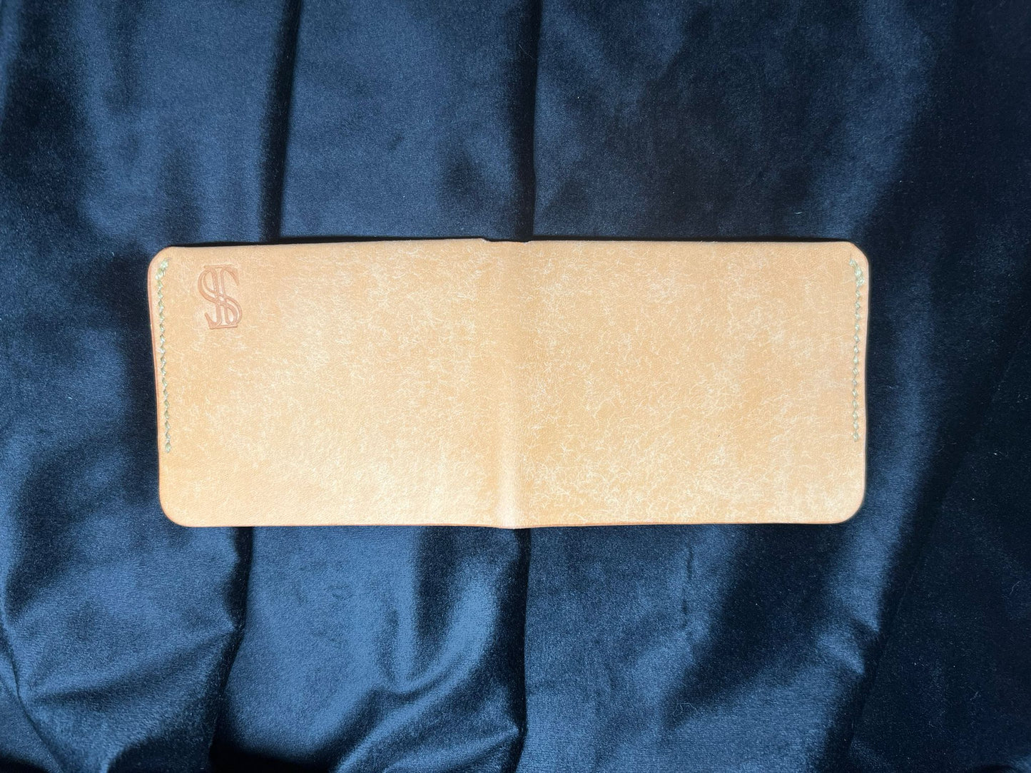 Hand crafted Premium Leather Bifold Wallet - Slim Minimalist Design - S&I Sticker Store